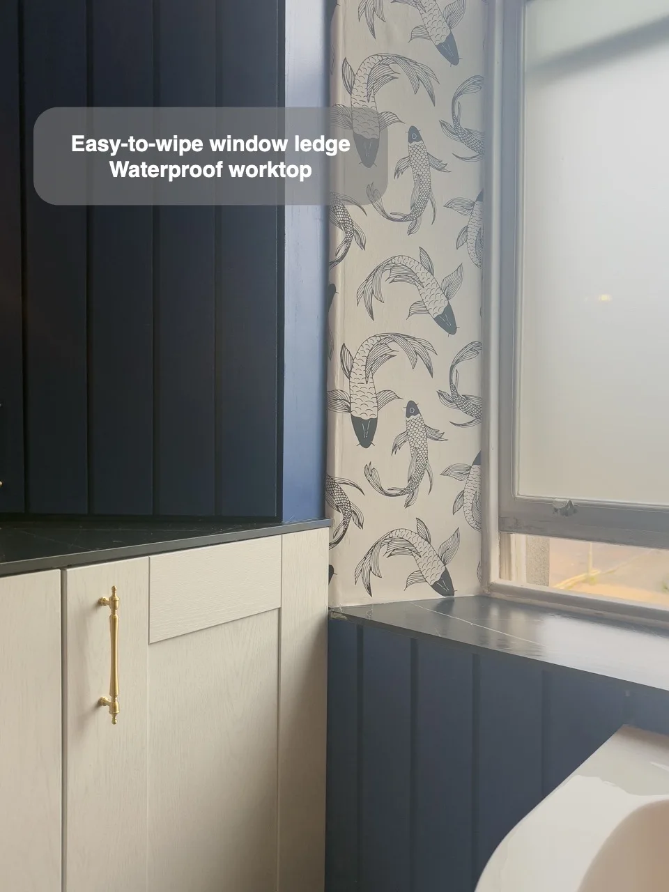 Use a waterproof worktop on the window sill
