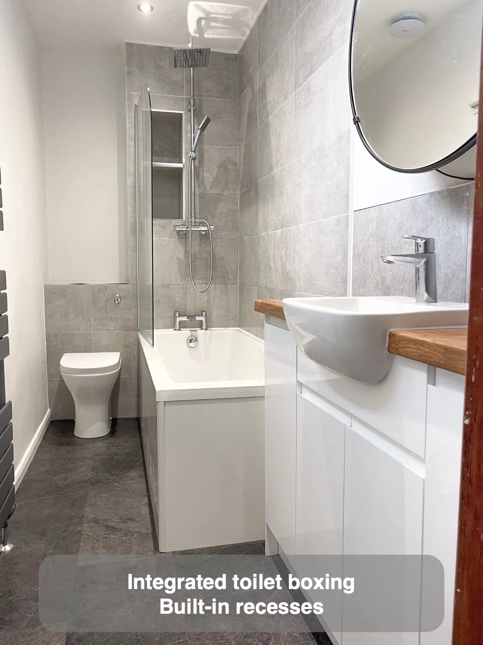 Integrated toilet boxing — Built-in recesses