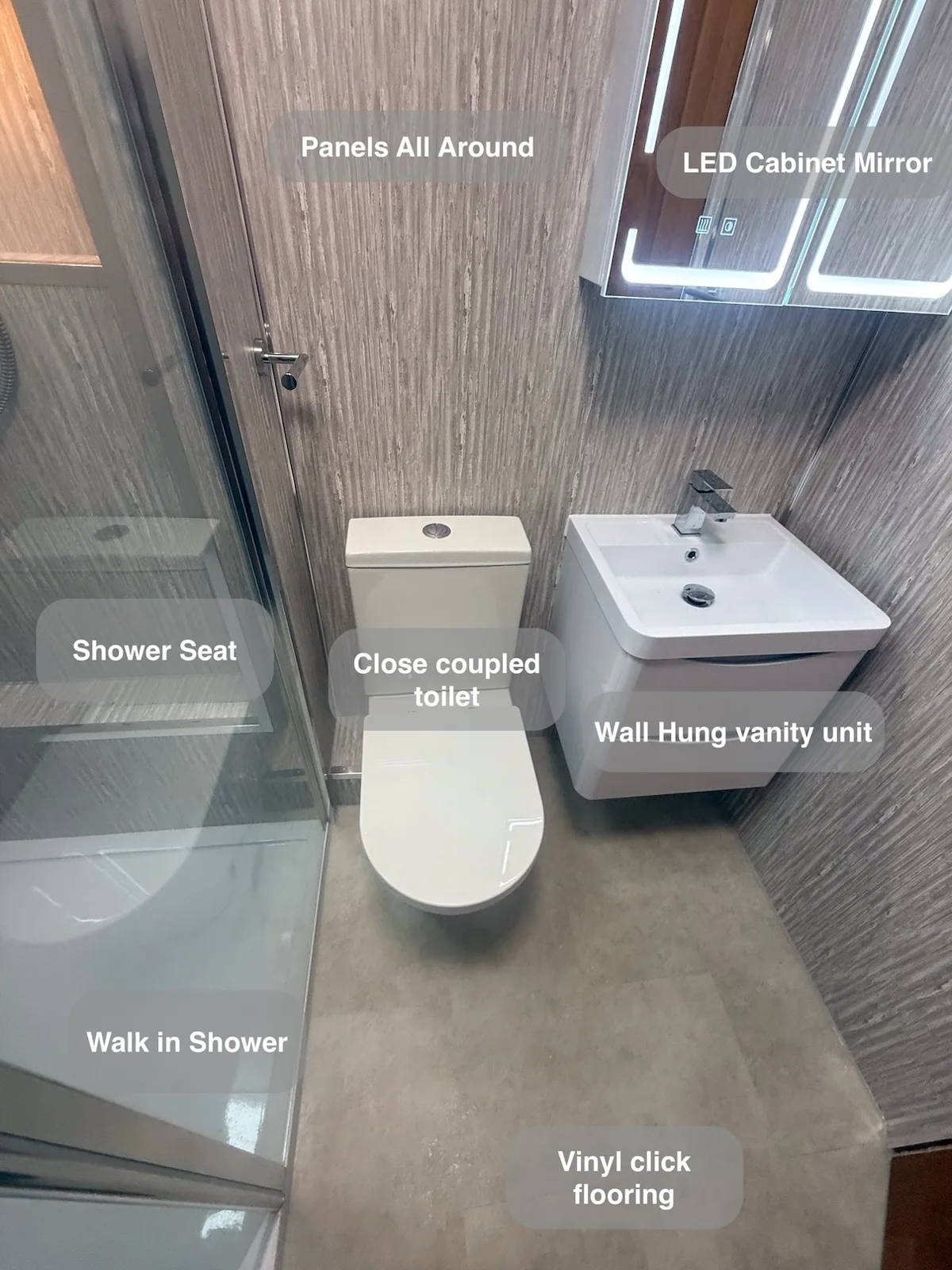 More room to shower. Less time cleaning. A small bathroom in Aberdeen that makes everyday life easier.