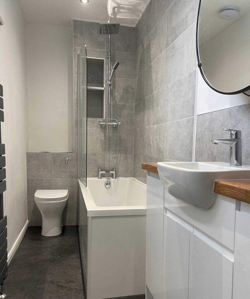 Bathroom Refurbishment Claude's Tradesmen