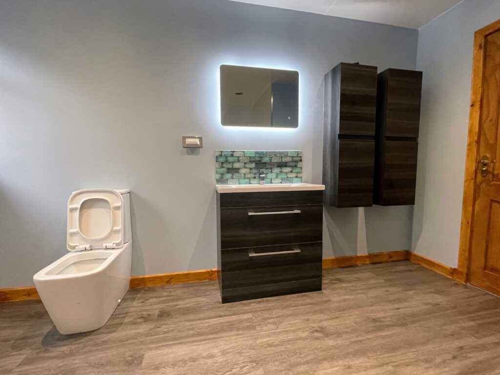 Bathroom Refurbishment Claude's Tradesmen